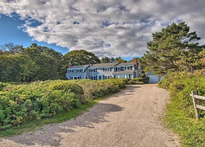 Waterfront Kennebunk Retreat On Private Beach